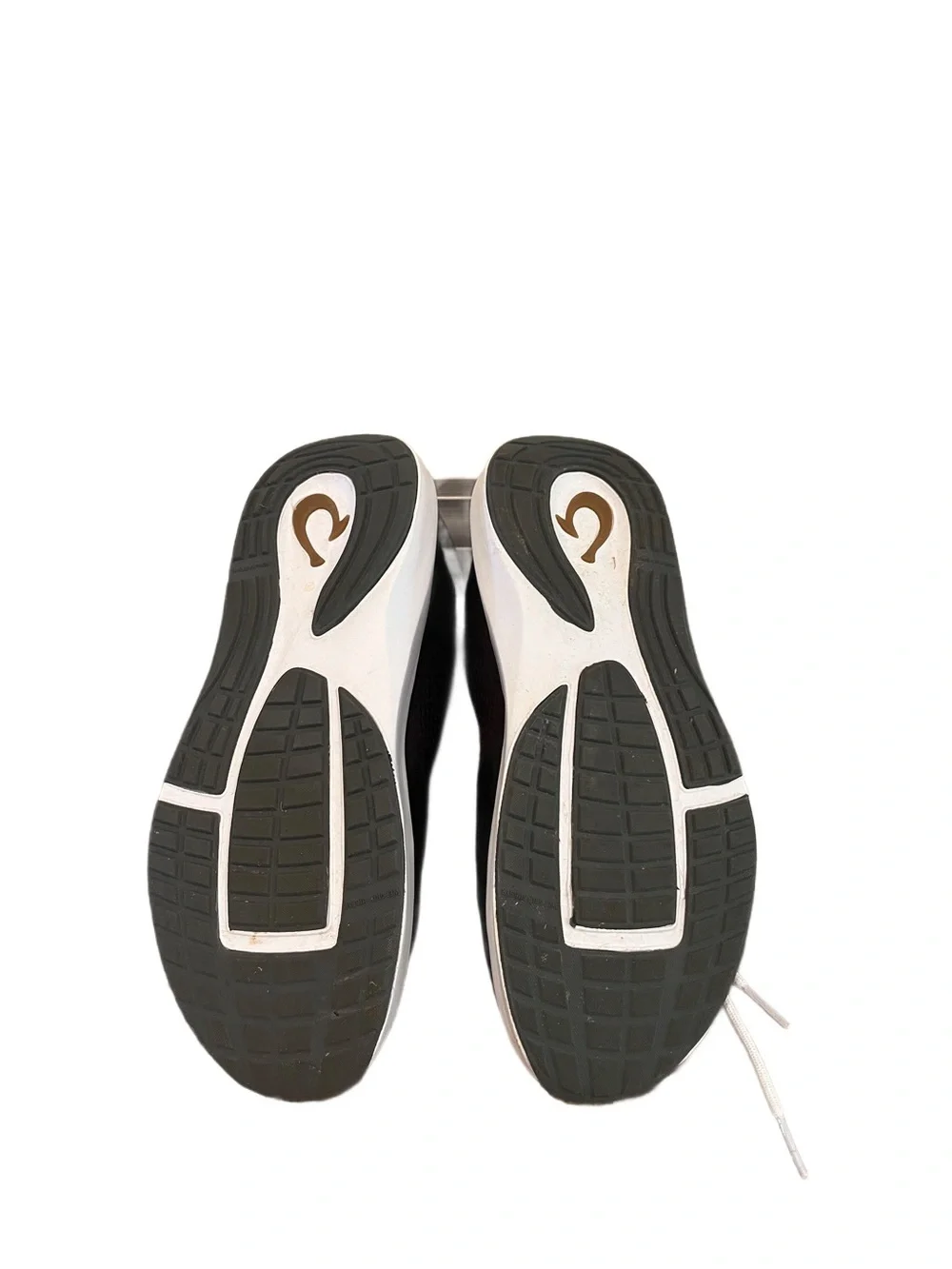 Olukai Kaholo Men’s 10 Black Breathable Mesh Beach  Shoes Perfect Condition!